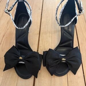 Karl lagerfield heels